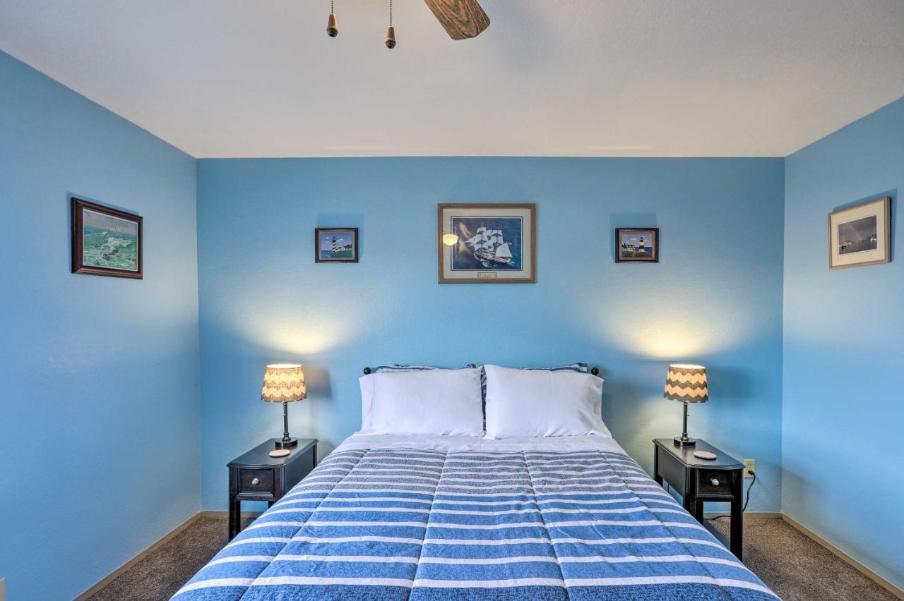 Condo With Balcony, Dock And Access To Lake Erie Sand Beach Екстериор снимка